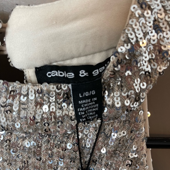 NWT Cable & Gauge Sequin Top 🔥 - Picture 2 of 4